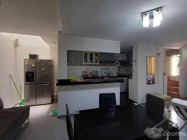 REMATO CASA DE 3 PISOS + AZOTEA USD.99,000.00. — foto 3