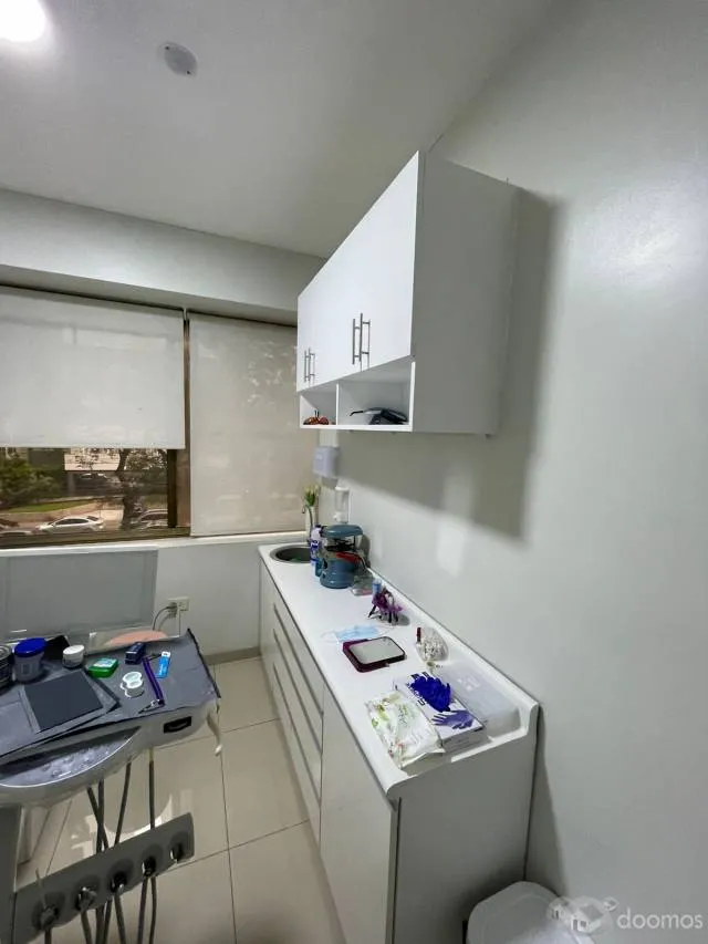 Alquiler consultorio dental equipado — foto 4