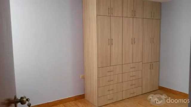 VENDO CASA DE DOS PÍSOS CON DOS DEPARTAMENTOS INDEPENDIENTES — foto 5