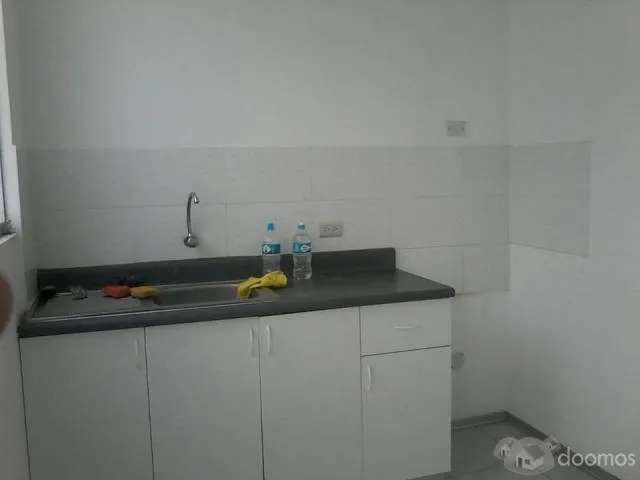 CASA DE 3 PISOS EN CONDOMINIO VERANDA (SALA, COMEDOR, COCINA, Lavanderia, 3 CUARTOS Y 3 BAÑOS)  FRENTE A AQUALANDIA Y A 10MIN. DE CATACAOS — foto 4