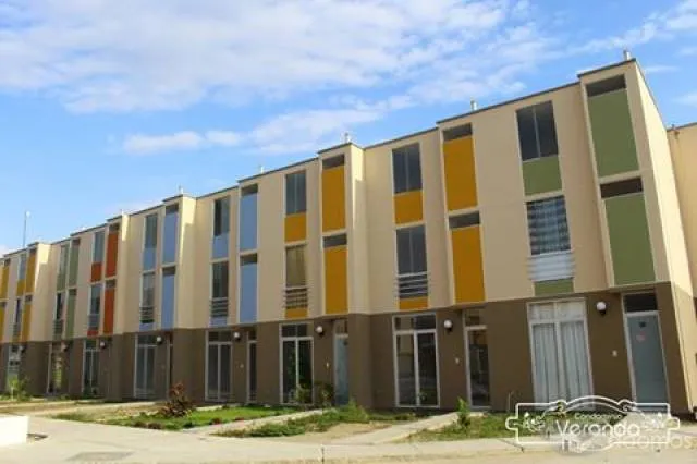 CASA DE 3 PISOS EN CONDOMINIO VERANDA (SALA, COMEDOR, COCINA, Lavanderia, 3 CUARTOS Y 3 BAÑOS)  FRENTE A AQUALANDIA Y A 10MIN. DE CATACAOS — foto 6