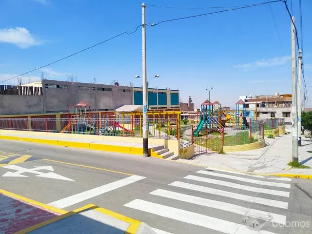 Casa En Venta Esquina Av. 54 Cerro Colorado Arequipa — foto 6
