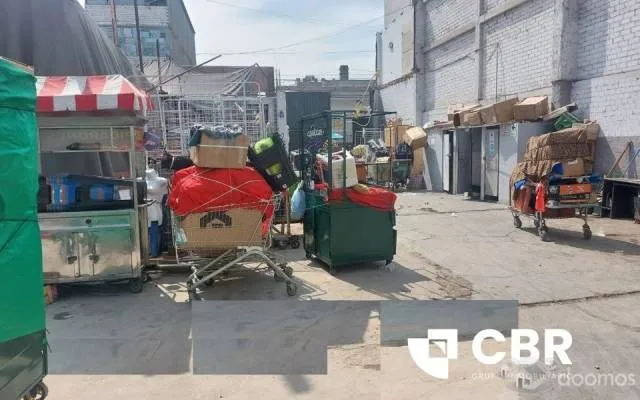VENTA LOCAL Y/O TERRENO EN CERCADO DE LIMA - 3