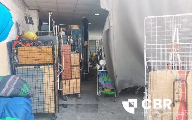 VENTA LOCAL Y/O TERRENO EN CERCADO DE LIMA - 4