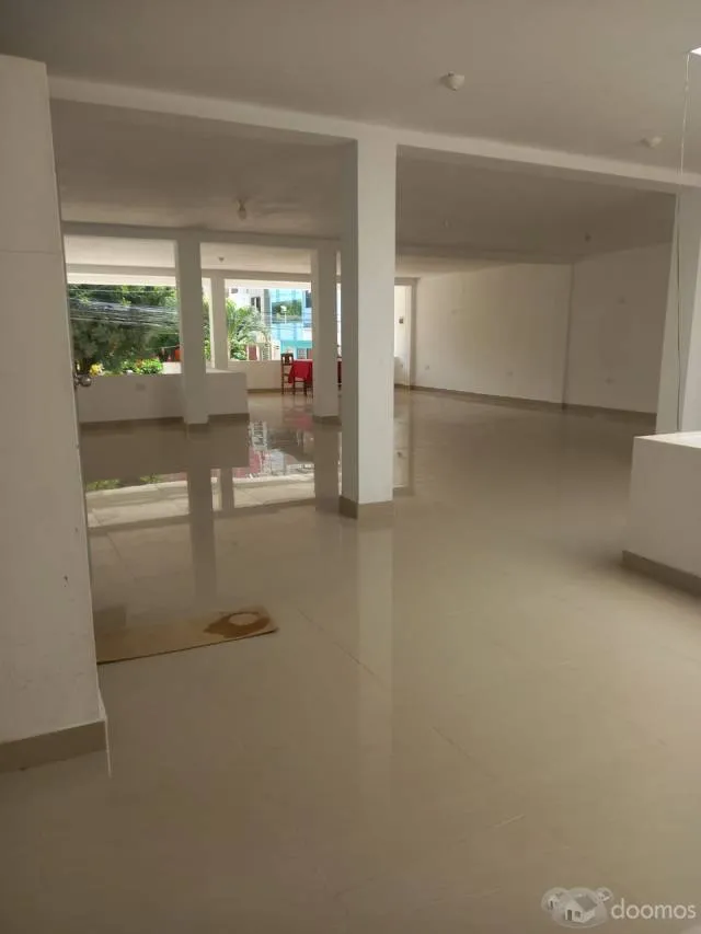 SE ALQUILA LOCAL COMERCIAL - 5