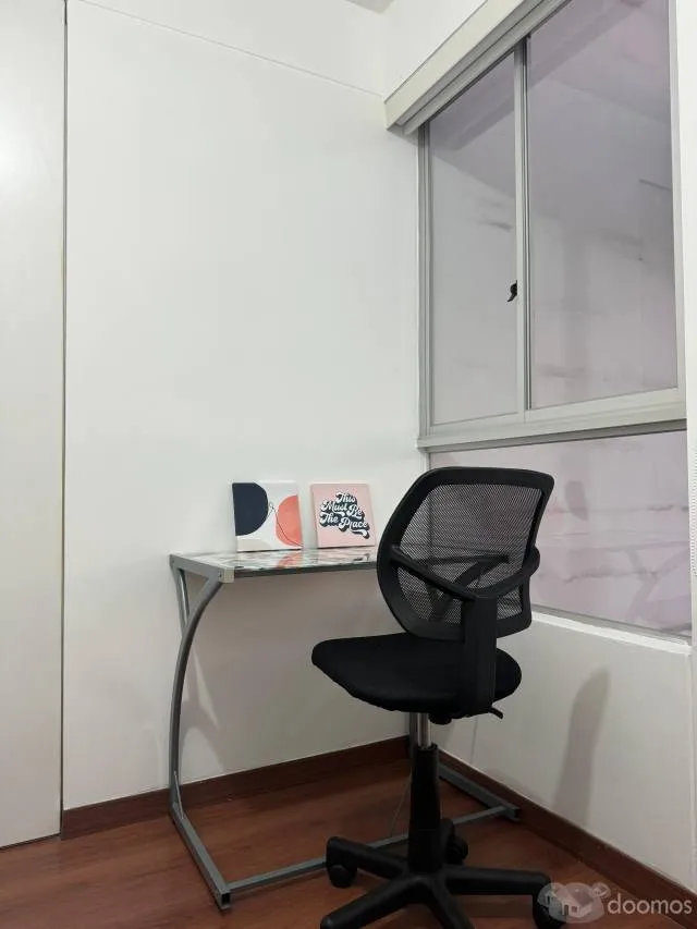 Alquiler de habitación amueblada, para mujer en Surquillo-Barrio Médico — foto 4