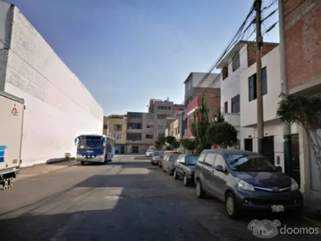 Se remata departamento con ocupante precario — foto 3