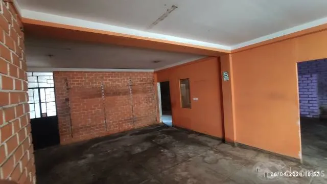 SE VENDE CASA DE 3 PISOS UBICADA EN URB. SAN MIGUEL - INDEPENDENCIA - 7