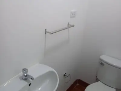 LOCAL COMERCIAL A UNA CUADRA ESTACION LOS JARDINES - SAN JUAN DE LURIGANCHO