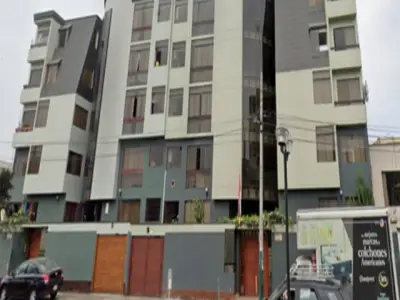 Alquilo Dpto En Pueblo Libre Frente Al Aelu - Trato Directo