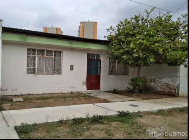 Venta Casa- Oportunidad de Vivir en Zona Residencial - 1