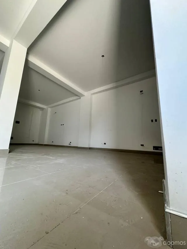 ALQUILER LOCAL COMERCIAL 90M2 A 5 MIN DEL MALL AVENTURA SJL — foto 4