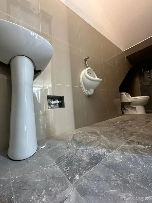 ALQUILER LOCAL COMERCIAL 90M2 A 5 MIN DEL MALL AVENTURA SJL — foto 5