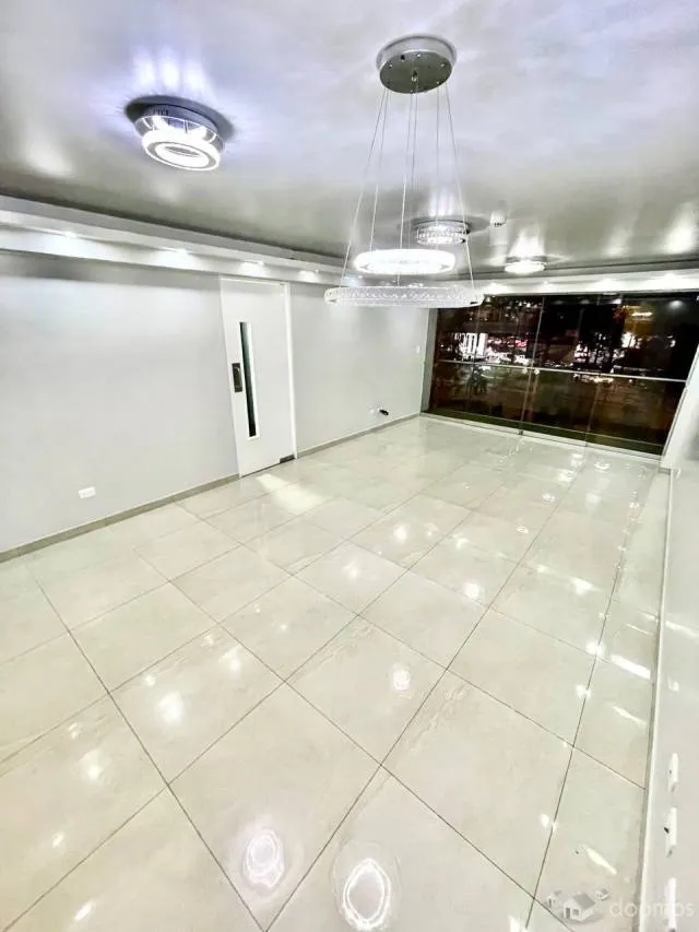 URGENTE Departamento en SURCO en Venta - 3 Habitaciones, estacionamiento y depósito — foto 1