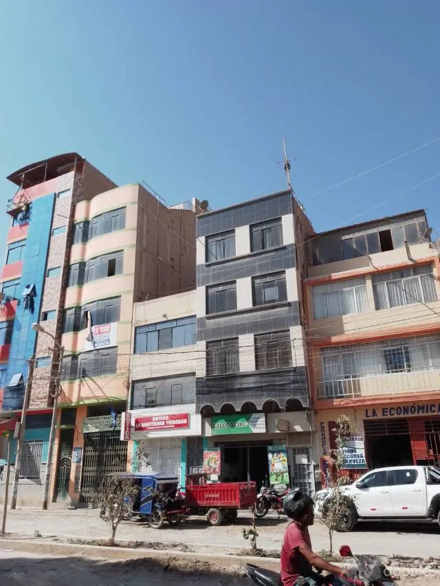 Edificio de 5 pisos - 4