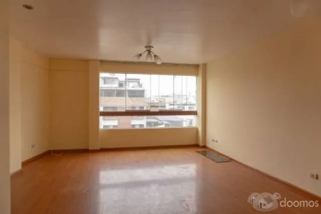 ALQUILER DE DUPLEX, BUENA DISTRIBUCION E IDEAL PARA VIVIR COMODAMENTE — foto 2