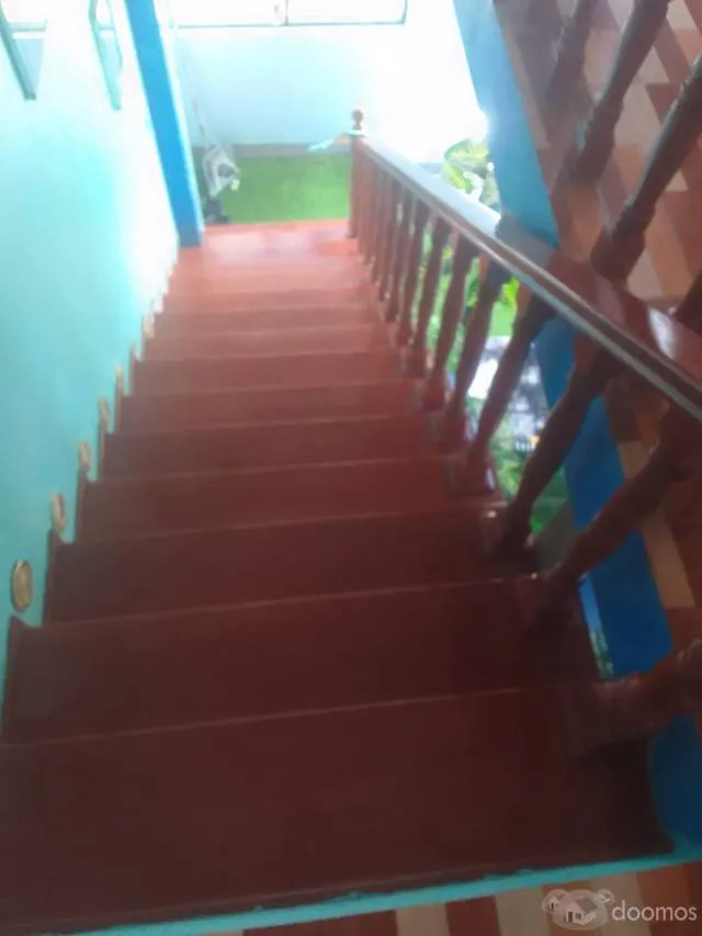 VENDO CASA DE ESTRENO DE 4 PISOS SEMI AMOBLADA - 7