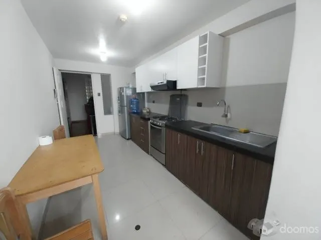 vendo departamento URB.El Golf - 1