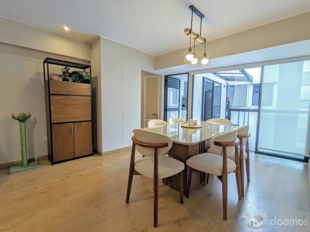 VENTA DE HERMOSO DPTO EN LA MEJOR ZONA DE MIRAFLORES, AV. LA PAZ A 2 CUADRAS DE AV LARCO. IDEAL PARA VIVIENDA O AIR BNB — foto 2