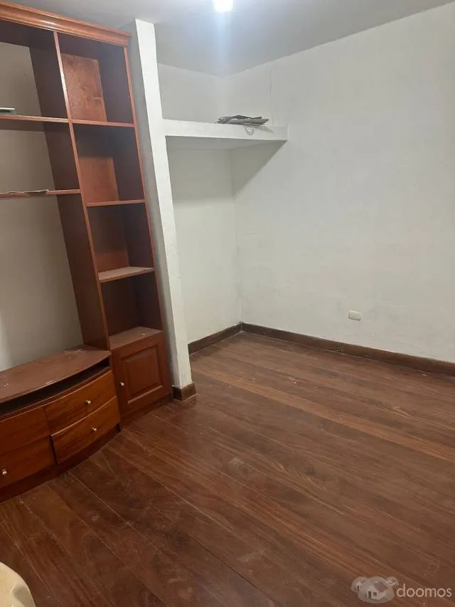 SE VENDE CASA DE 126 M2 EN LOS OLIVOS — foto 8