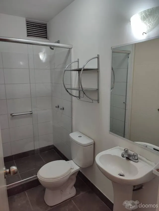 ¡Tu Nuevo Hogar Espera! Céntrico y acogedor minidepartamento en Lince con Todo lo que Necesitas - 4
