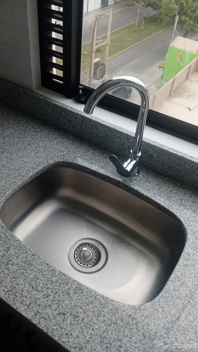 vendo departamento de estreno en av razuri 305 san miguel de 58 m2 — foto 3