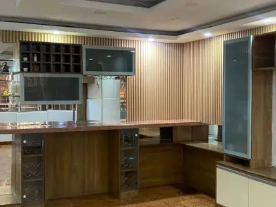 ALQUILER DE AMPLIO Y BONITO DEPARTAMENTO EN COMAS