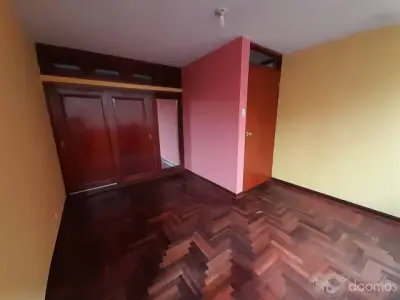 Alquilo departamento en Comas