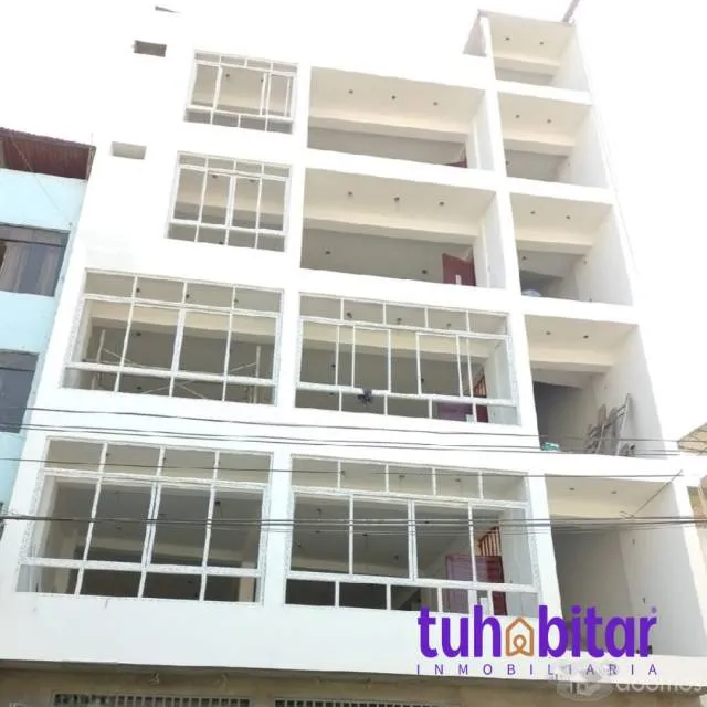 Se alquila edificio de 5 pisos de estreno - 1