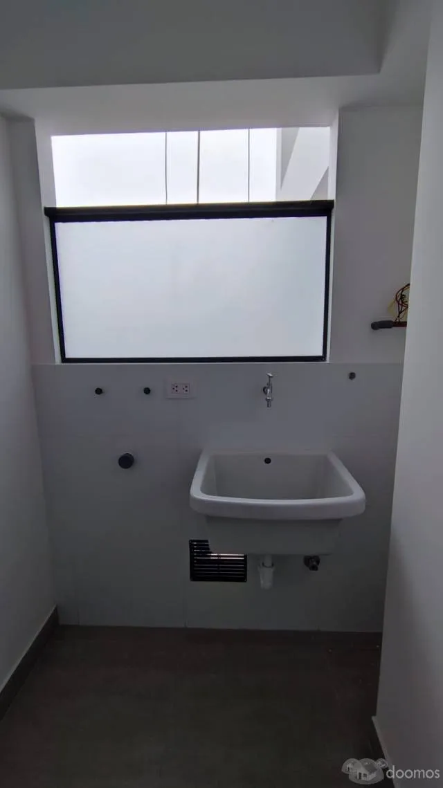 Se alquila hermoso departamento a estrenar en Surquillo limites San Isidro — foto 4