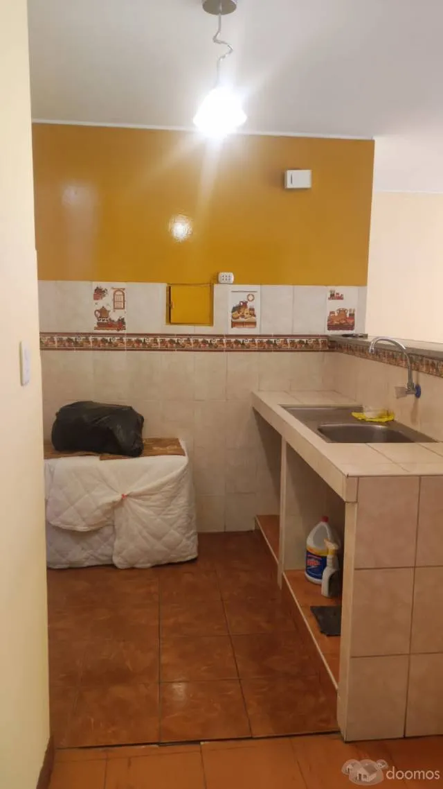VENDO DEPARTAMENTO EN SMP, A UN COSTADO DE LA UNIV. CAYETANO HEREDIA - 5