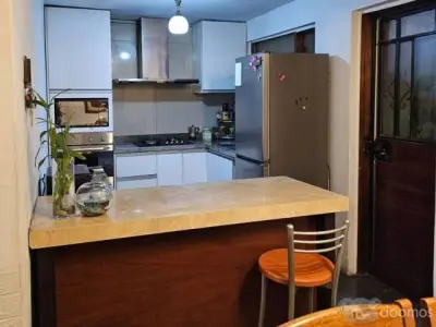 Vendo Casa El Cuadro de Chaclacayo