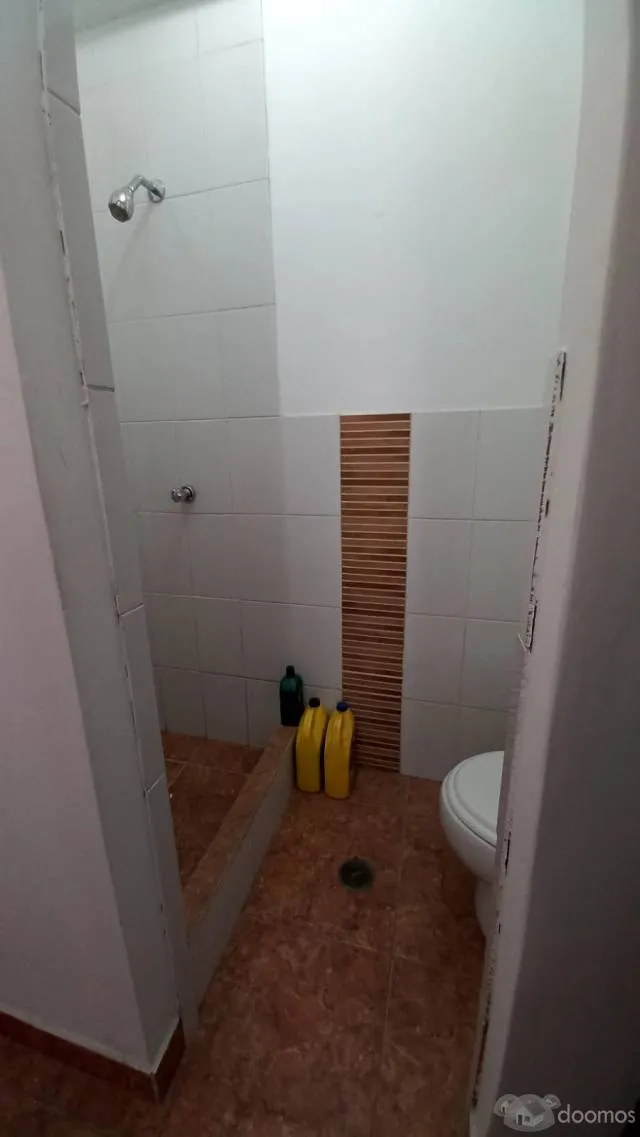ALQUILER DE DEPARTAMENTO 3ER PISO CON ESTACIONAMIENTO - 3