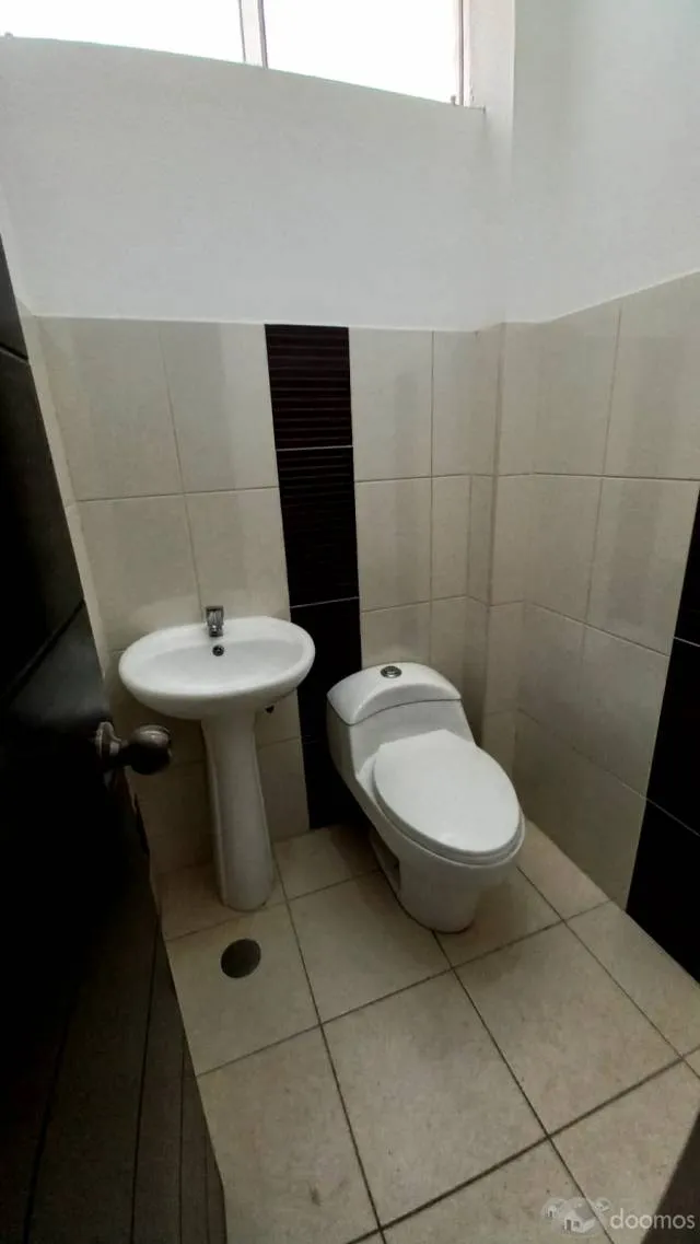 ALQUILER DE DEPARTAMENTO 3ER PISO CON ESTACIONAMIENTO - 4