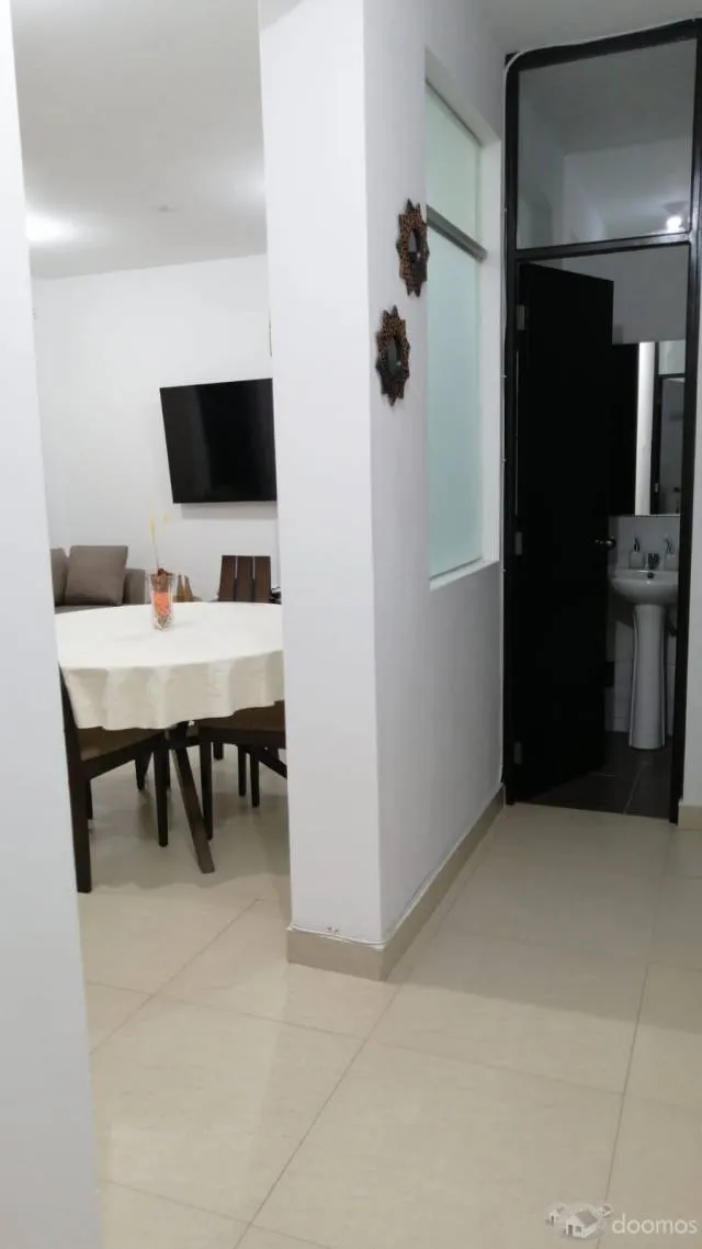 ALQUILER DE DEPARTAMENTO 3ER PISO CON ESTACIONAMIENTO - 13