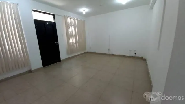 ALQUILER DE DEPARTAMENTO 3ER PISO CON ESTACIONAMIENTO - 14