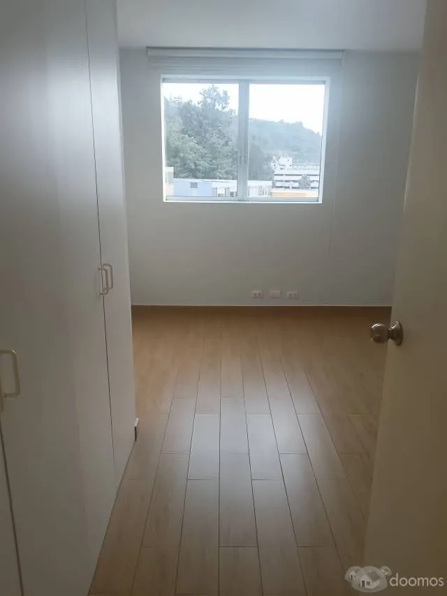 SE VENDE HERMOSO Y MODERNO DEPARTAMENTO TRIPLEX EN LA MOLINA – TOWN HOUSE — foto 4