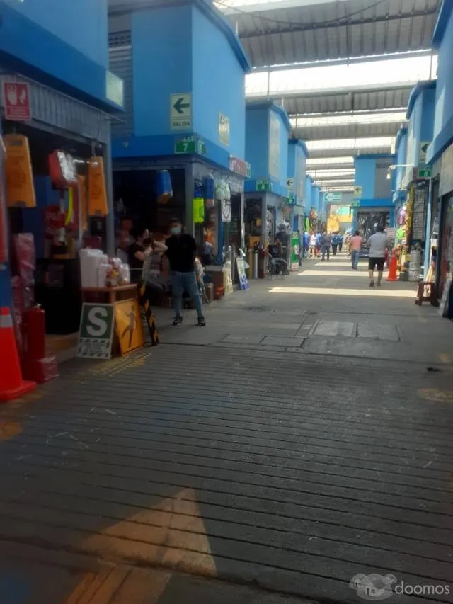 ALQUILER STAND A083 GALERIA UDAMPE LAS MALVINAS LIMA - 3