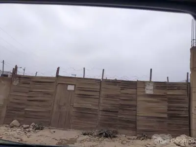 Terreno de 140 m2 - Documentos en regla