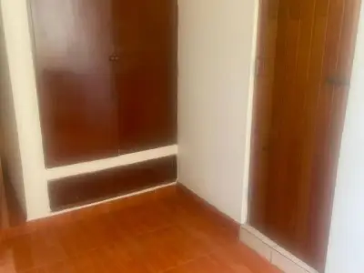 ¡Alquilo . Acogedora Habitación con Baño Propio, Perfecta para Estudiantes!