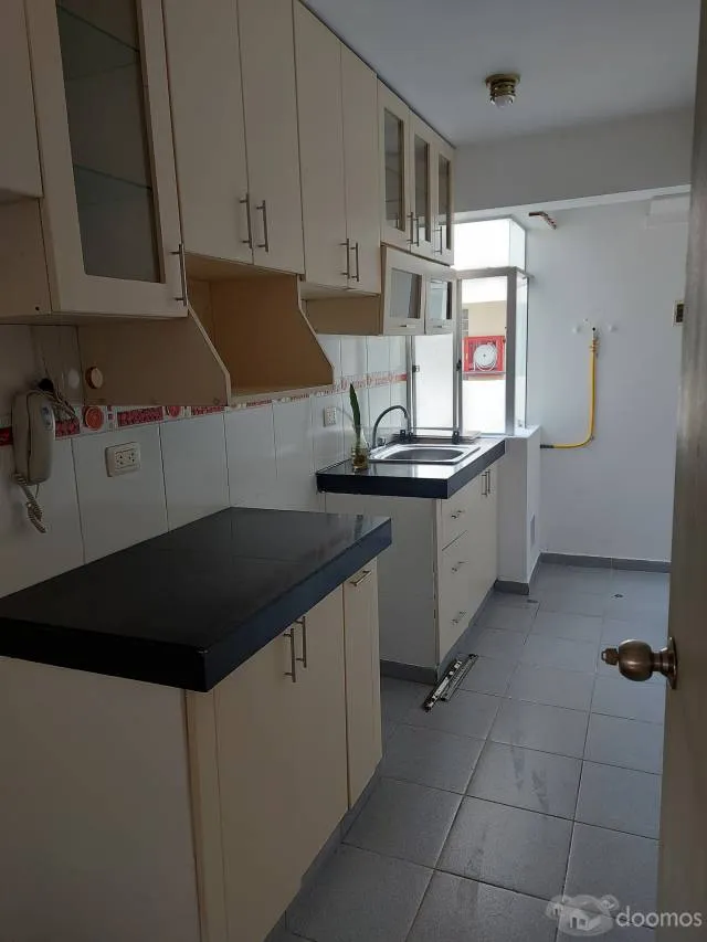 SAN MIGUEL - Venta de departamento de 3 dormitorios + cochera — foto 3