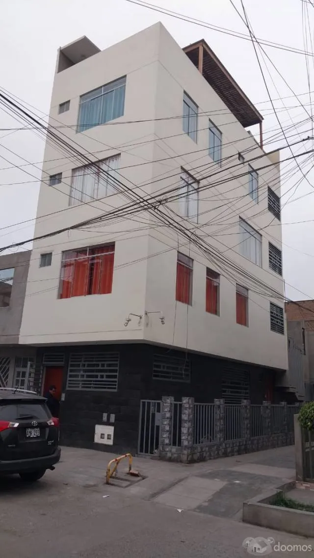 Venta de casa (4 pisos) - 1