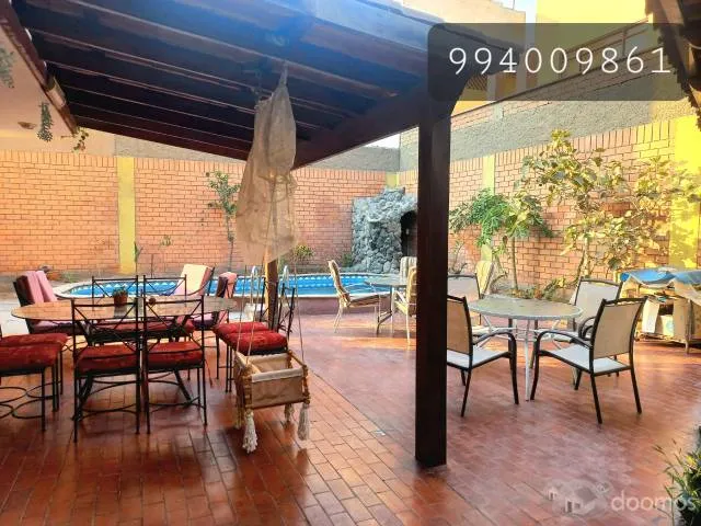 BAJO DE PRECIO!!!VENTA DE CASA CON PISCINAS LAS LOMAS DE LA MOLINA VIEJA — foto 4