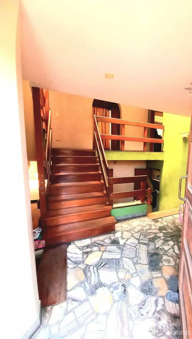 BAJO DE PRECIO!!!VENTA DE CASA CON PISCINAS LAS LOMAS DE LA MOLINA VIEJA — foto 11