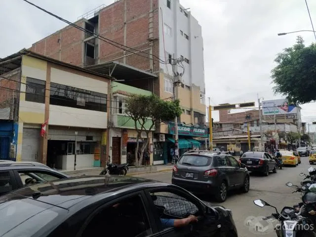 Oficina en pleno centro a pocos metros de Av. Sanchez Cerro - 4