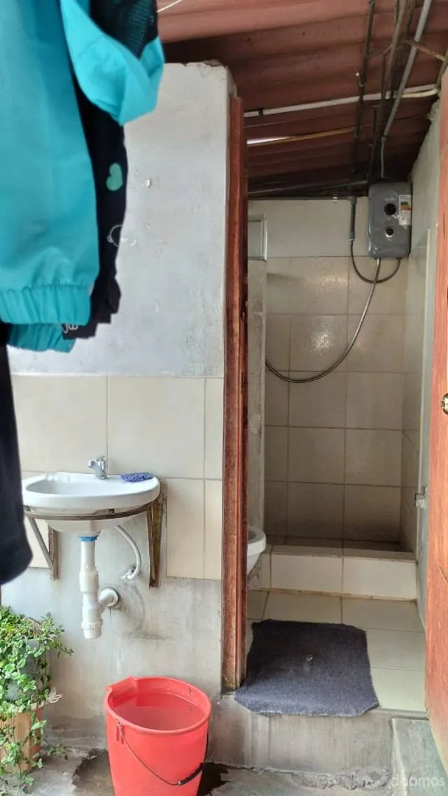 VENDO CASA DE 3 PISOS EN CAJAMARCA UBICADA A 5 MINUTOS DE LA PLAZA DE ARMAS DE CAJAMARCA $ 160,000 / 200 METROS - 3