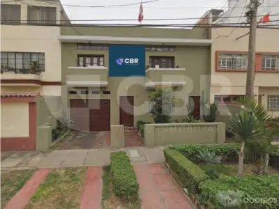 VENTA CASA EN PUEBLO LIBRE