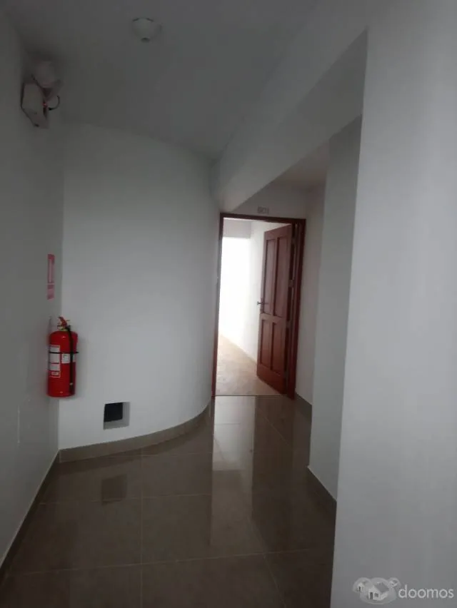 DEPARTAMENTO DE 2 DORMITRORIOS EN ESTRENO, ESPACIOSO CON EXCELENTE UBICACION, CON VISTA INTERIOR — foto 2
