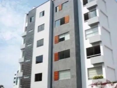 Vendo departamento en La Calera en Surquillo por Viaje