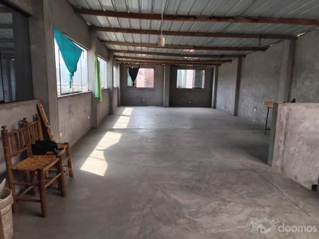 CASA DE TRES PISOS A PRECIO DE TERRENO POR MOTUPE EN SAN JUAN DE LURIGANCHO — foto 7